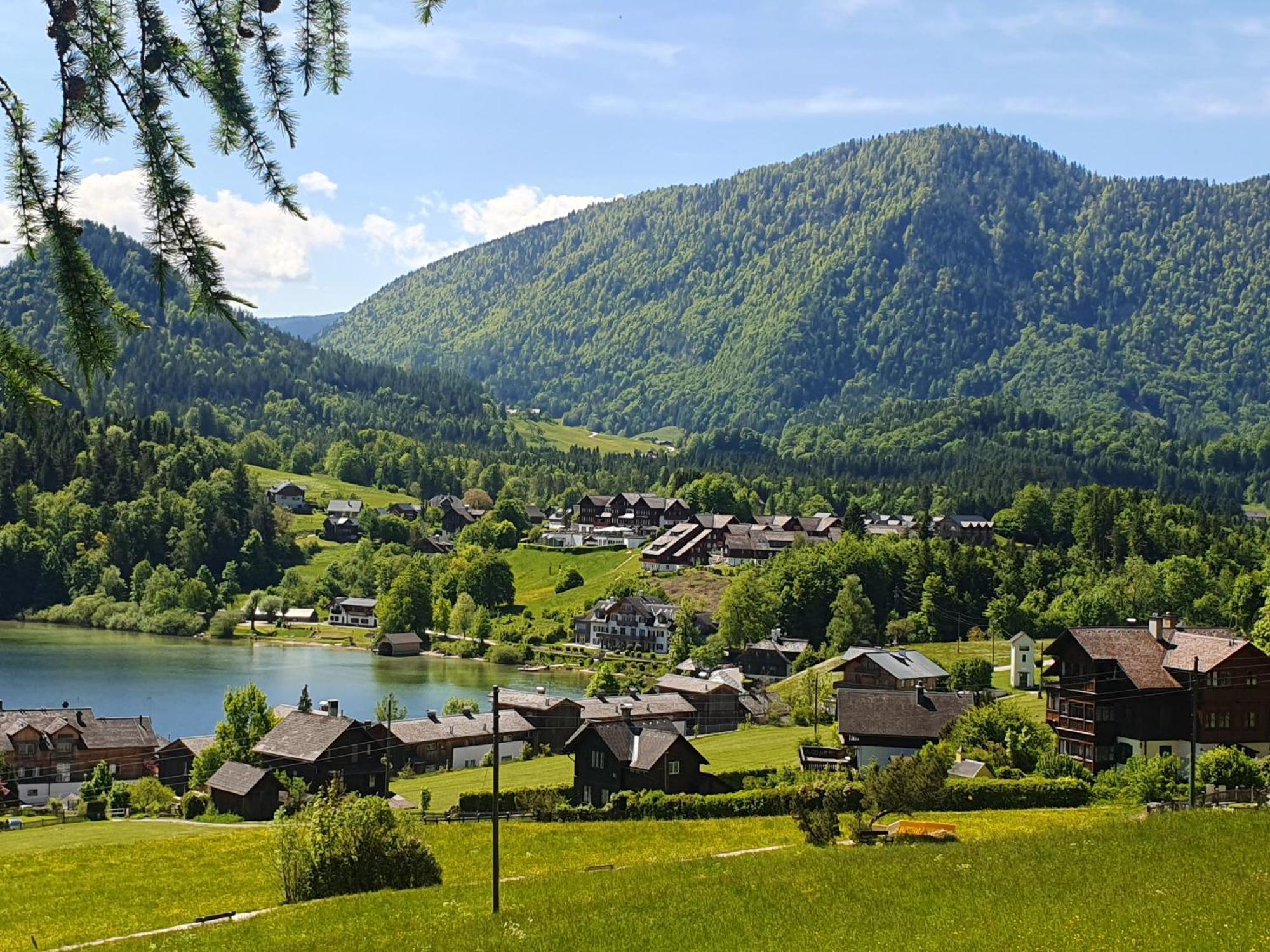 Ferienwohnung Haus Schraml Grundlsee Exterior foto